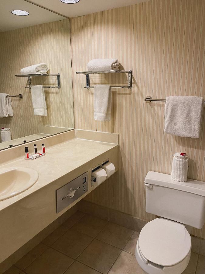 Ramada By Wyndham Englewood Hotel & Suites Сентениал Екстериор снимка